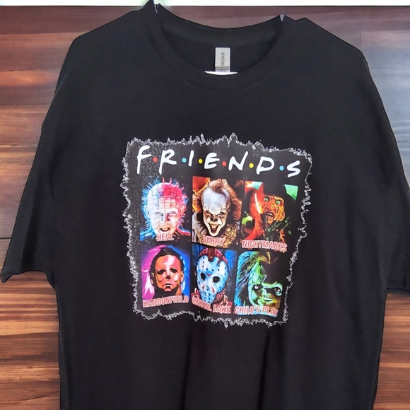 NWT!! Horror-Themed Iconic Friends Black Cotton T-Shirt In Various Sizes!! - Picture 12 of 15